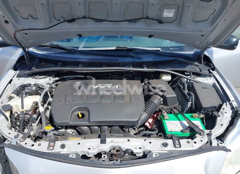 Photo 10 of 2010 Toyota Corolla LE (VIN 1NXBU4EE8AZ213843)