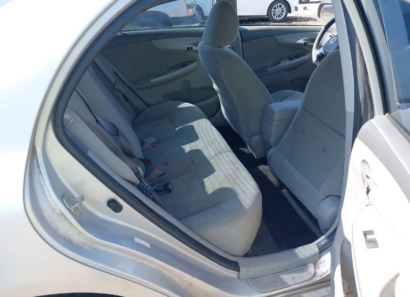 Photo 8 of 2010 Toyota Corolla LE (VIN 1NXBU4EE8AZ221263)