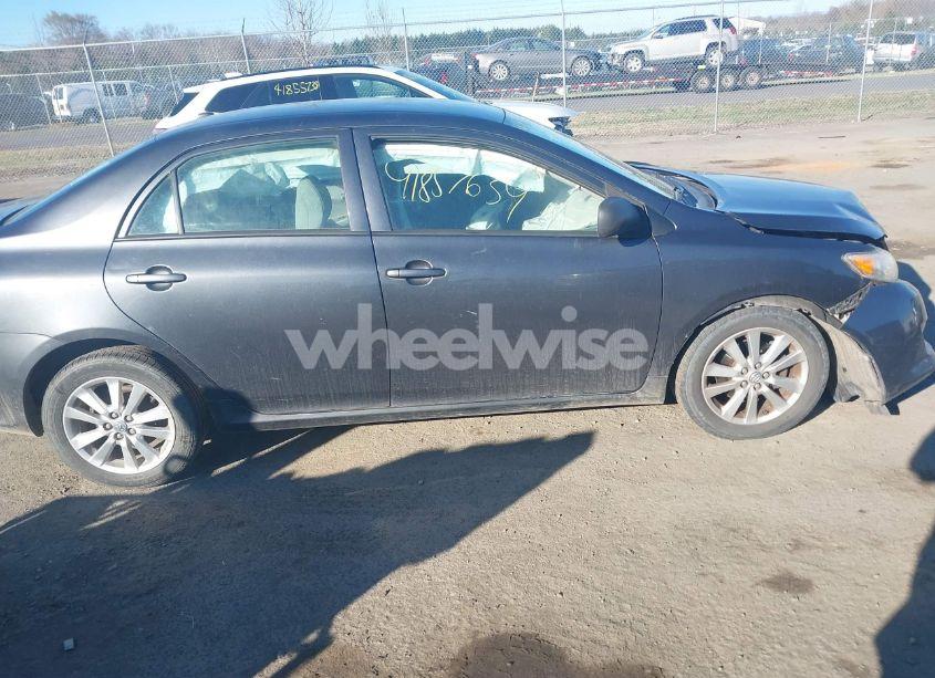 Photo 13 of 2010 Toyota Corolla LE (VIN 1NXBU4EE8AZ221375)