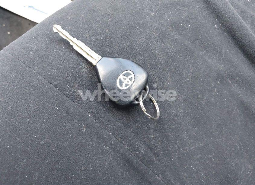 Photo 11 of 2010 Toyota Corolla LE (VIN 1NXBU4EE8AZ221537)