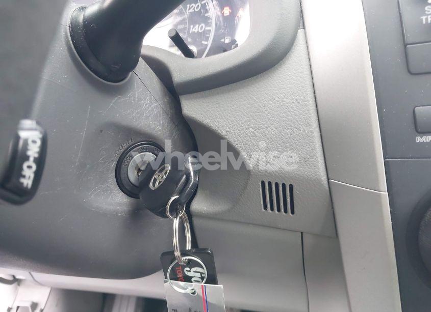 Photo 11 of 2010 Toyota Corolla LE (VIN 1NXBU4EE8AZ280233)