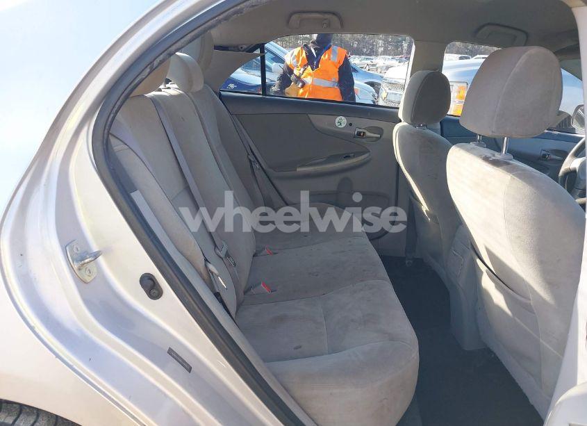 Photo 8 of 2010 Toyota Corolla LE (VIN 1NXBU4EE8AZ293371)