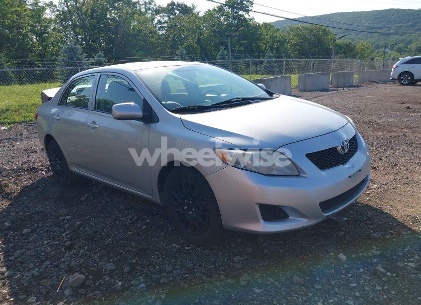 2010 Toyota Corolla LE (VIN 1NXBU4EE8AZ298585) main photo