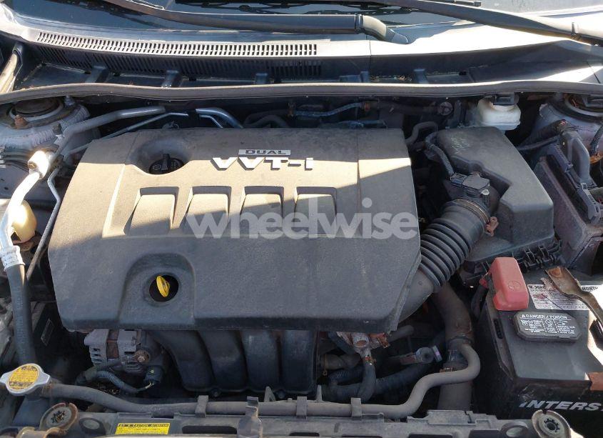 Photo 10 of 2010 Toyota Corolla LE (VIN 1NXBU4EE8AZ298585)