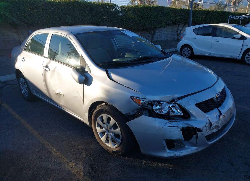 2010 Toyota Corolla LE (VIN 1NXBU4EE8AZ300657) main photo