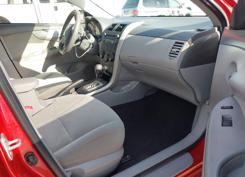 Photo 5 of 2010 Toyota Corolla LE (VIN 1NXBU4EE8AZ325624)