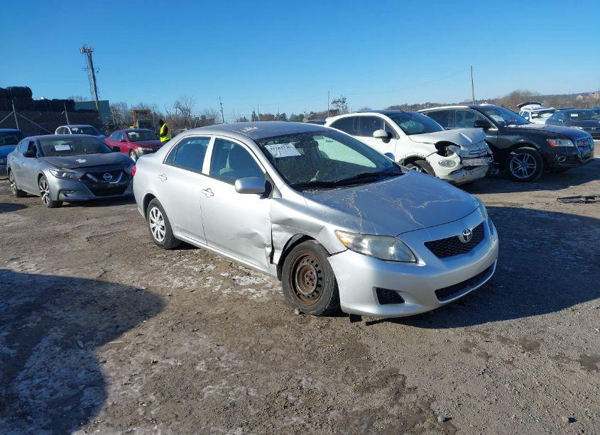 2010 Toyota Corolla LE (VIN 1NXBU4EE8AZ333609) main photo