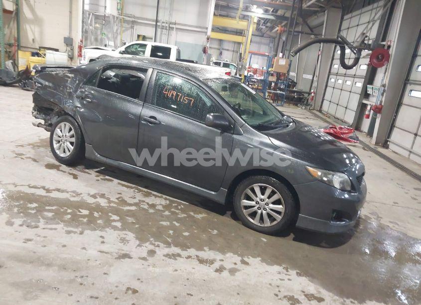 2010 Toyota Corolla S (VIN 1NXBU4EE8AZ373365) main photo