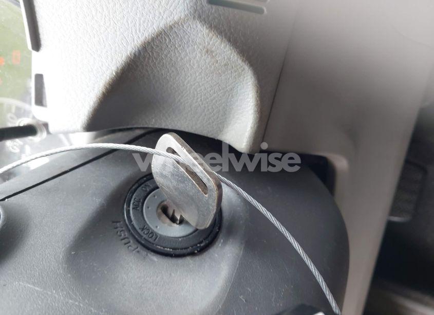 Photo 11 of 2010 Toyota Corolla LE (VIN 1NXBU4EE9AZ179654)