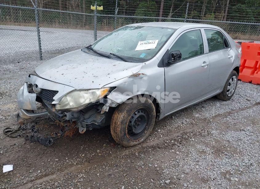 Photo 2 of 2010 Toyota Corolla LE (VIN 1NXBU4EE9AZ179654)