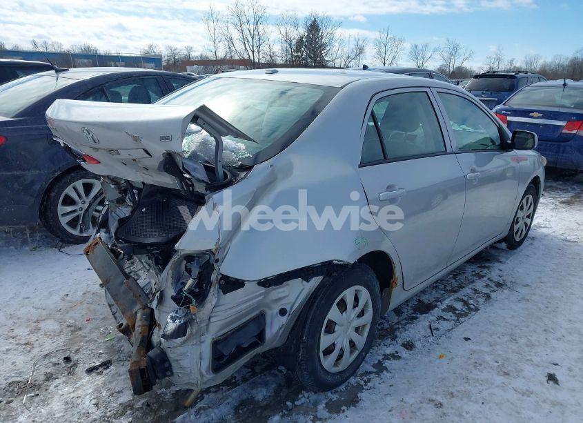 Photo 4 of 2010 Toyota Corolla LE (VIN 1NXBU4EE9AZ182893)