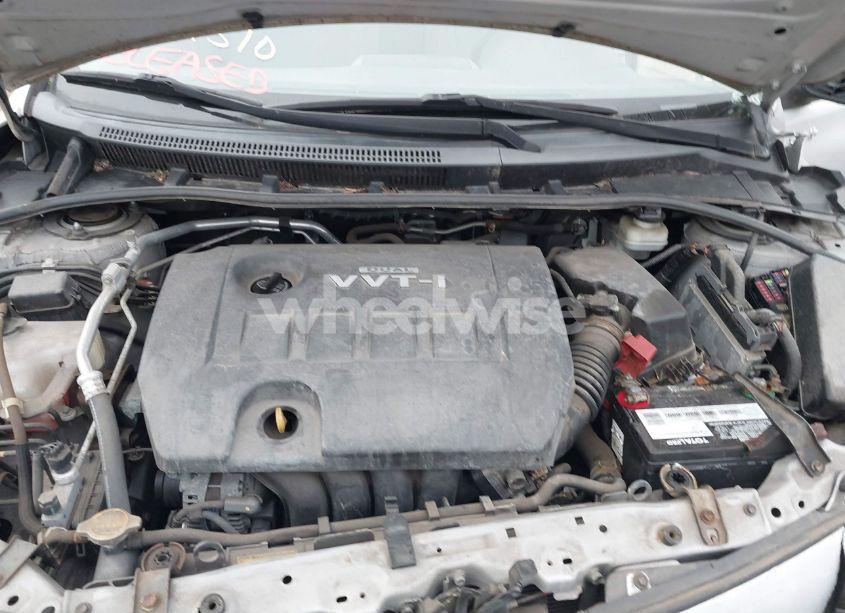 Photo 10 of 2010 Toyota Corolla LE (VIN 1NXBU4EE9AZ196163)