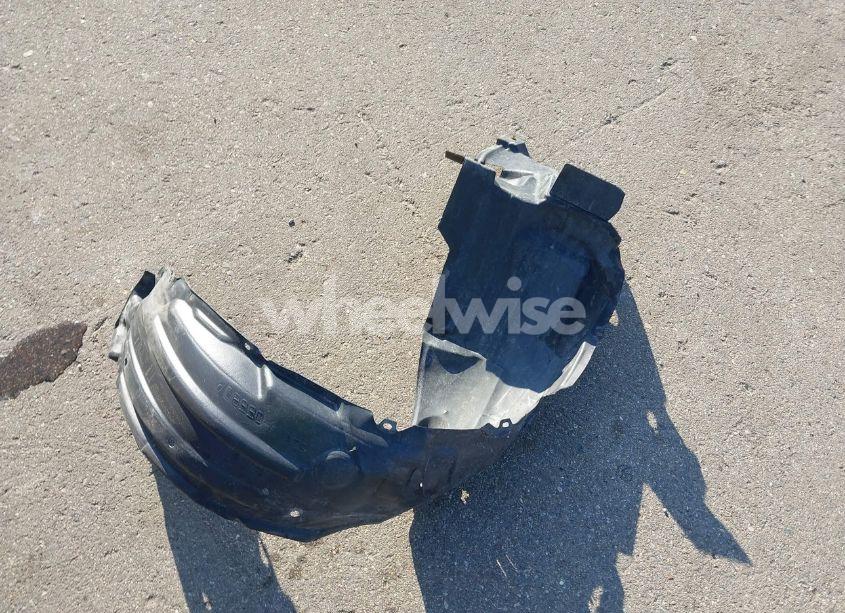 Photo 12 of 2010 Toyota Corolla LE (VIN 1NXBU4EE9AZ220767)