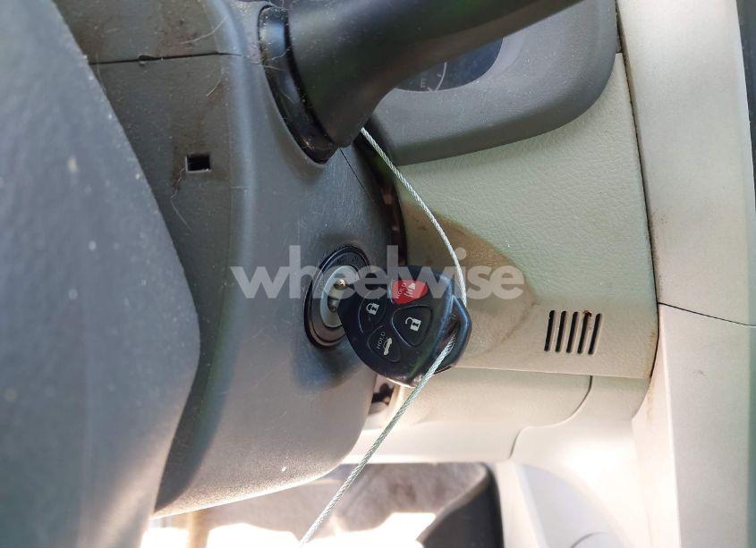 Photo 11 of 2010 Toyota Corolla LE (VIN 1NXBU4EE9AZ225855)