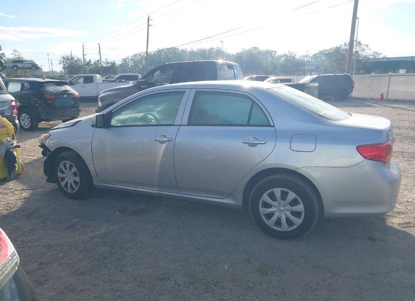 Photo 15 of 2010 Toyota Corolla LE (VIN 1NXBU4EE9AZ228481)