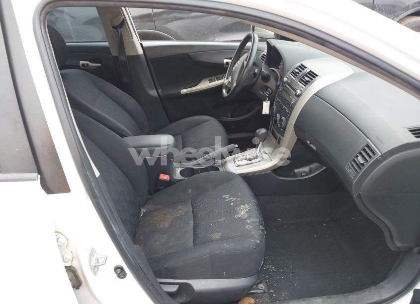 Photo 5 of 2010 Toyota Corolla S (VIN 1NXBU4EE9AZ239741)