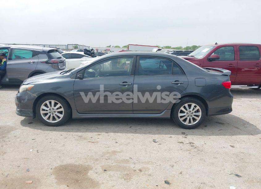 Photo 14 of 2010 Toyota Corolla S (VIN 1NXBU4EE9AZ261352)