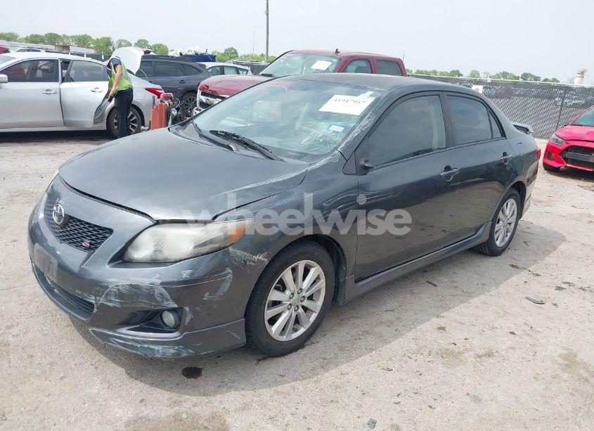 Photo 2 of 2010 Toyota Corolla S (VIN 1NXBU4EE9AZ261352)