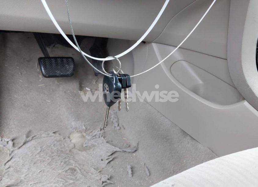 Photo 11 of 2010 Toyota Corolla LE (VIN 1NXBU4EE9AZ281858)