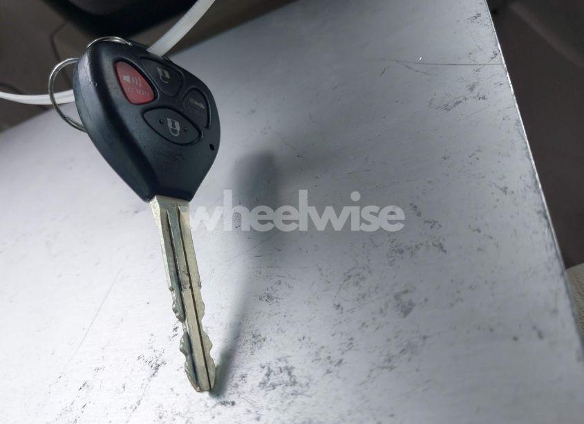 Photo 11 of 2010 Toyota Corolla LE (VIN 1NXBU4EE9AZ285571)