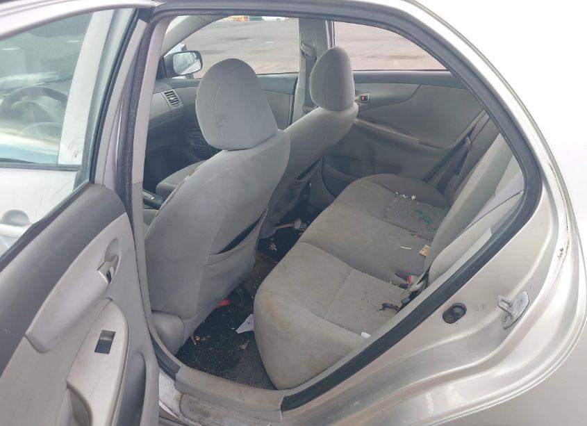 Photo 8 of 2010 Toyota Corolla LE (VIN 1NXBU4EE9AZ288616)