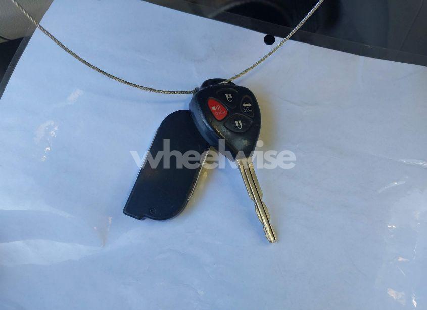 Photo 11 of 2010 Toyota Corolla LE (VIN 1NXBU4EE9AZ294271)