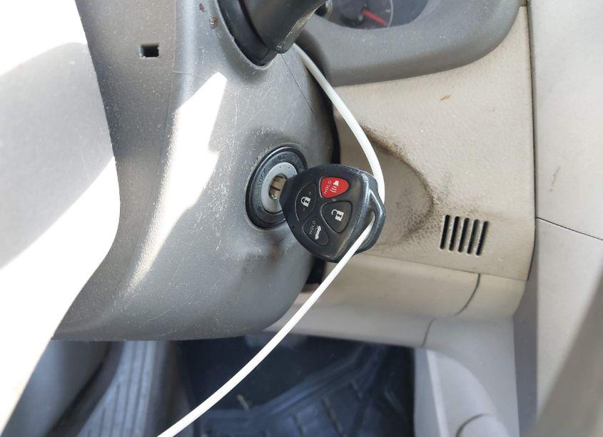 Photo 11 of 2010 Toyota Corolla LE (VIN 1NXBU4EE9AZ318102)