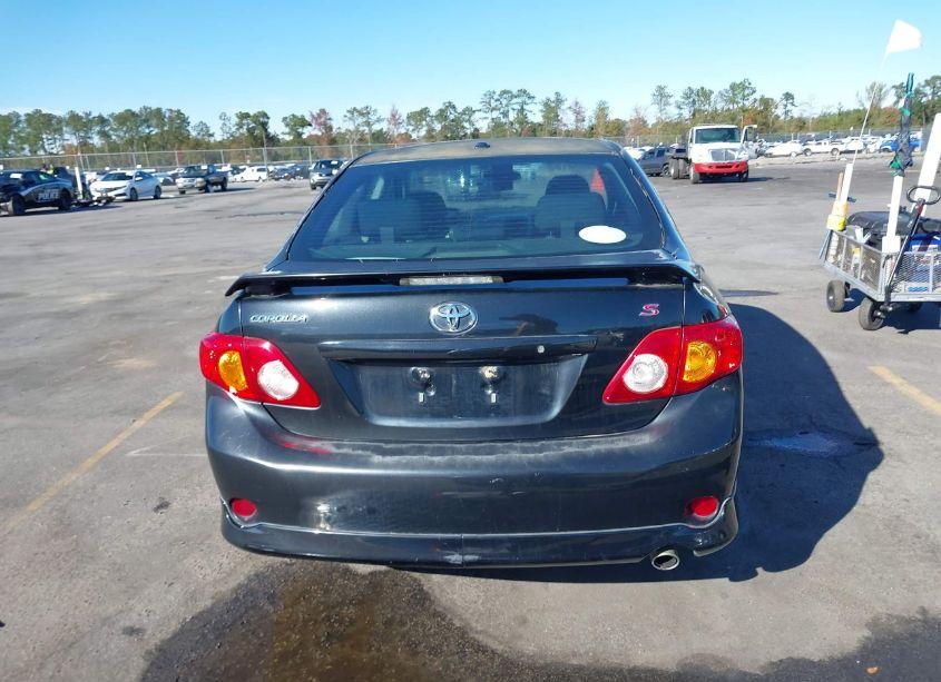Photo 16 of 2010 Toyota Corolla S (VIN 1NXBU4EEXAZ188864)
