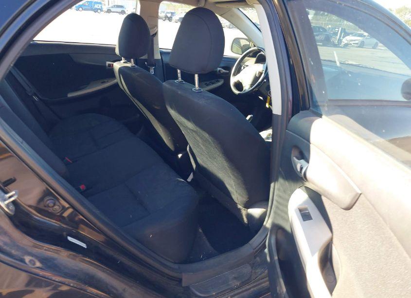 Photo 8 of 2010 Toyota Corolla S (VIN 1NXBU4EEXAZ188864)