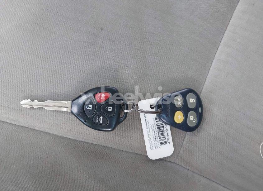 Photo 11 of 2010 Toyota Corolla LE (VIN 1NXBU4EEXAZ204142)