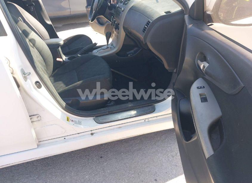 Photo 5 of 2010 Toyota Corolla S (VIN 1NXBU4EEXAZ209633)