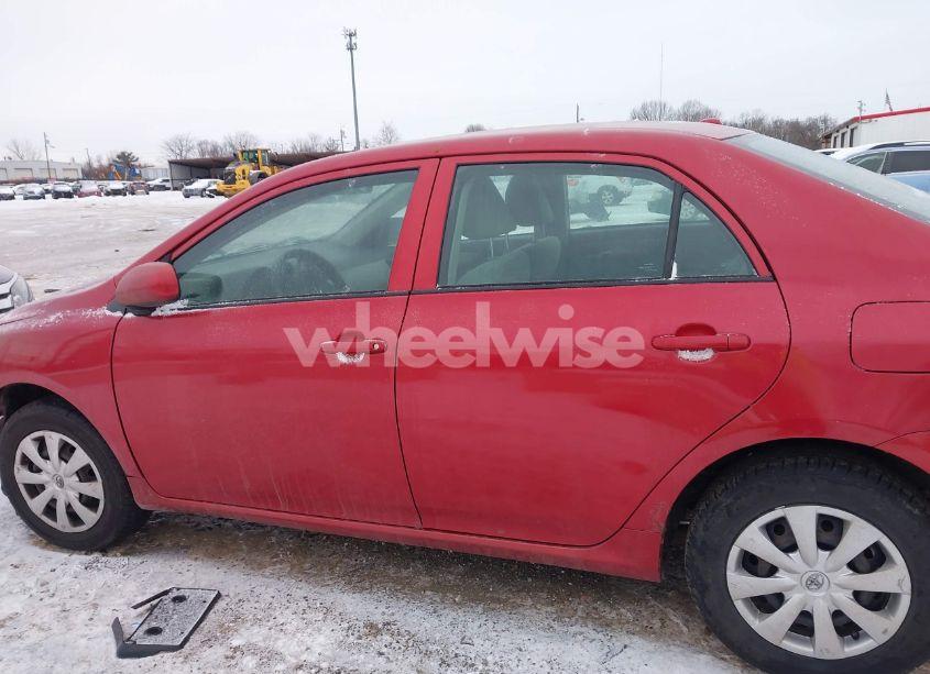 Photo 15 of 2010 Toyota Corolla LE (VIN 1NXBU4EEXAZ221443)