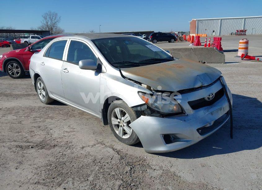 2010 Toyota Corolla LE (VIN 1NXBU4EEXAZ344692) main photo