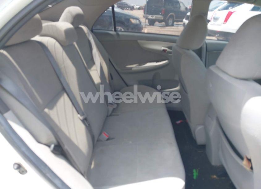 Photo 8 of 2010 Toyota Corolla LE (VIN 1NXBU4EEXAZ366790)