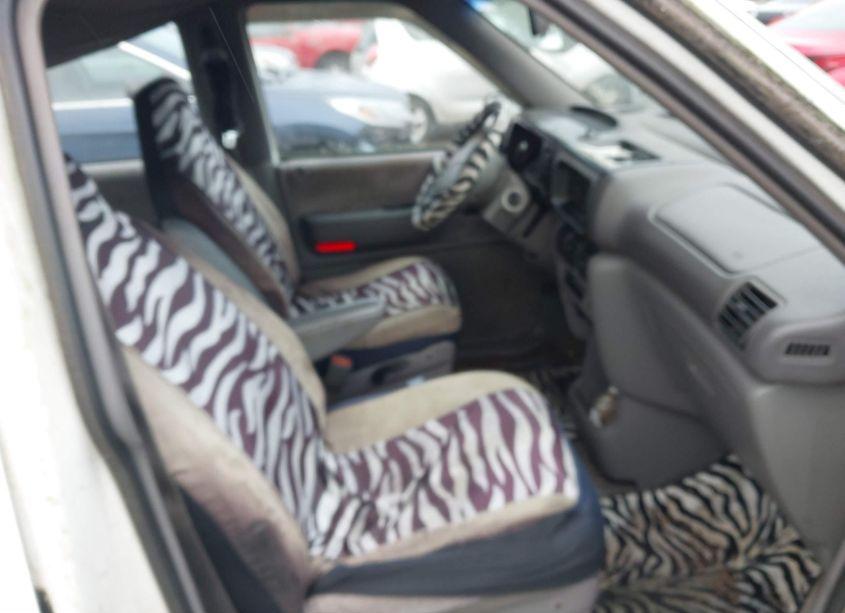 Photo 5 of 1994 Plymouth Grand VOYAGER SE (VIN 1P4GH44R2RX148836)