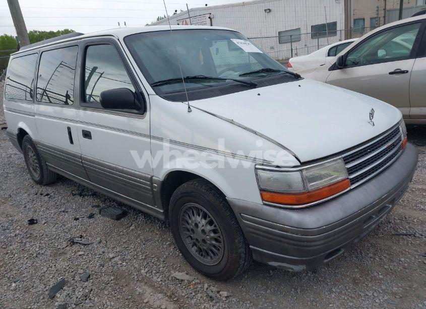 1995 Plymouth Grand VOYAGER LE (VIN 1P4GH54R0SX585424) main photo