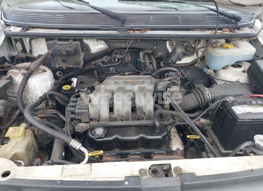 Photo 10 of 1995 Plymouth Grand VOYAGER LE (VIN 1P4GH54R0SX585424)