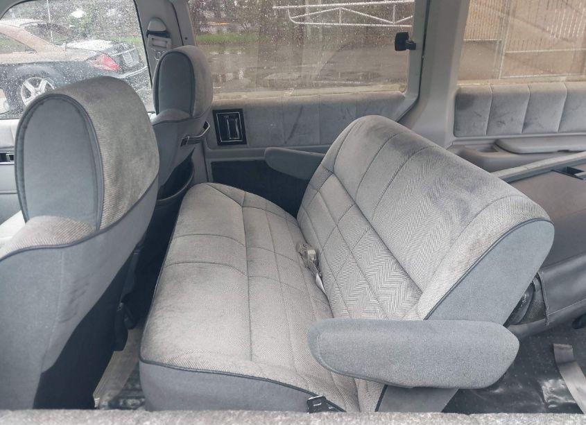 Photo 8 of 1990 Plymouth Grand VOYAGER LE (VIN 1P4GH54R9LX191583)