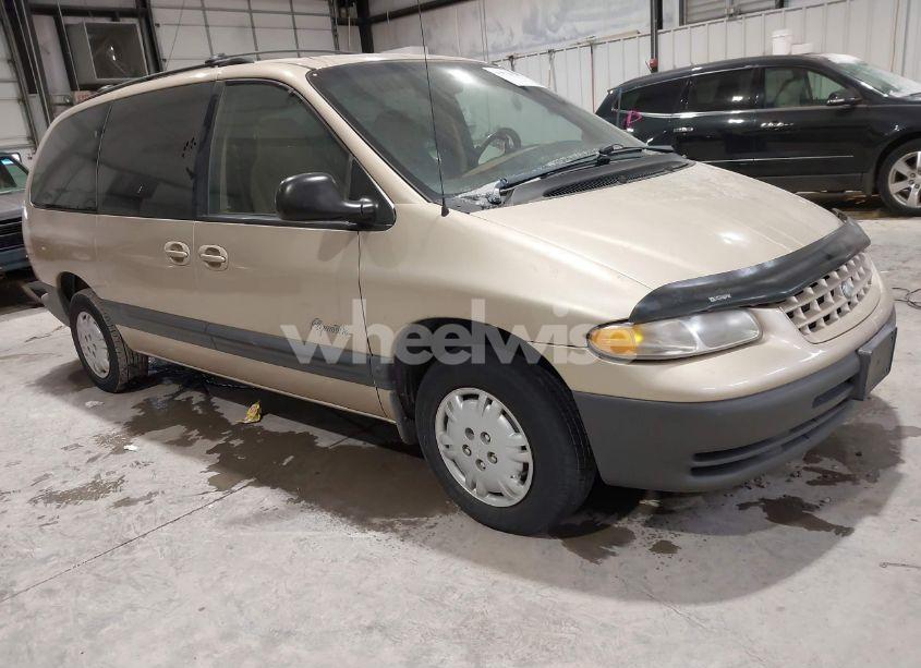 1999 Plymouth Grand VOYAGER SE (VIN 1P4GP44G9XB909261) main photo