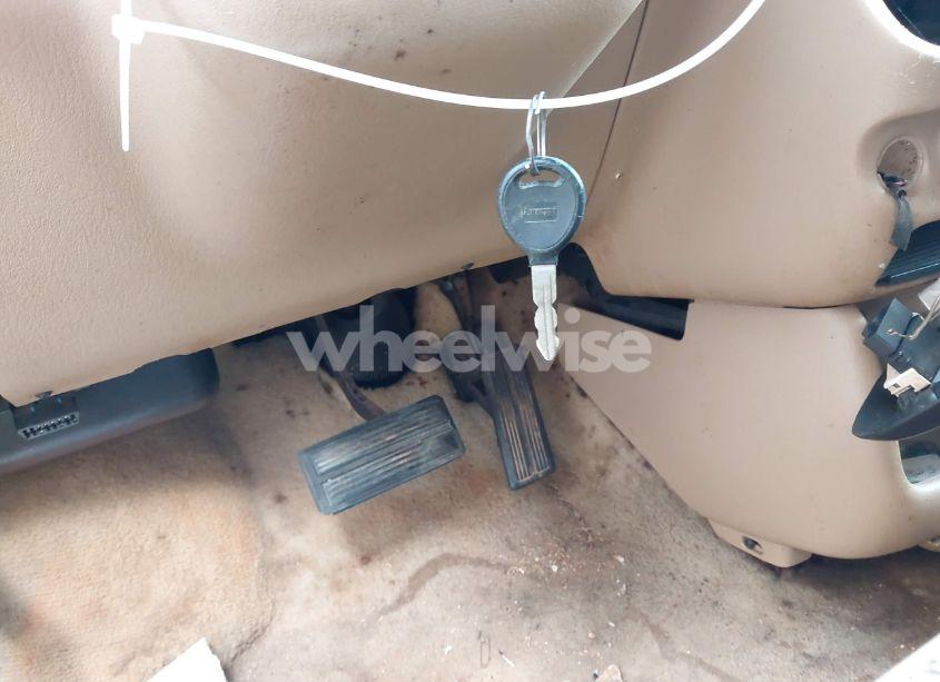 Photo 11 of 1997 Plymouth Grand VOYAGER SE/RALLYE (VIN 1P4GP44R2VB254343)