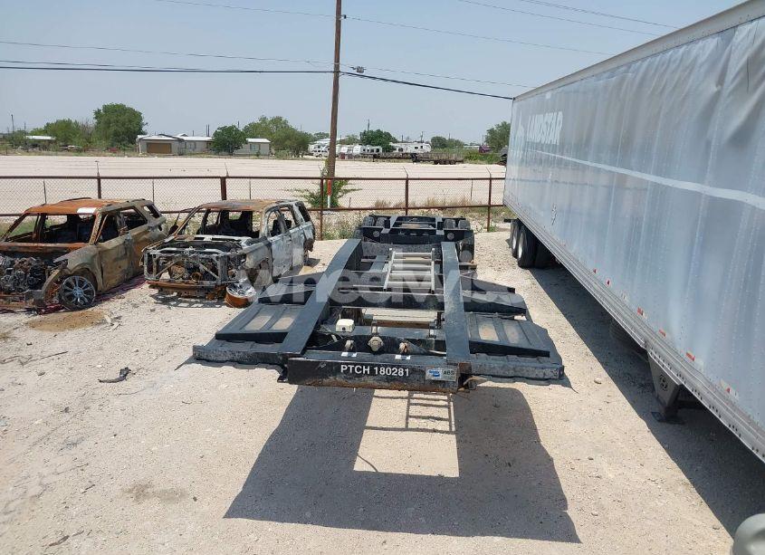 Photo 7 of 2019 Pratt Industries INC CONTAINER CHASSIS (VIN 1P9CD3828KN343577)