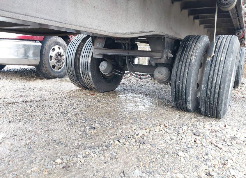 Photo 10 of 2005 Ravens Metal PRODUCTS INC TRAILER (VIN 1R1F1482X5K550529)