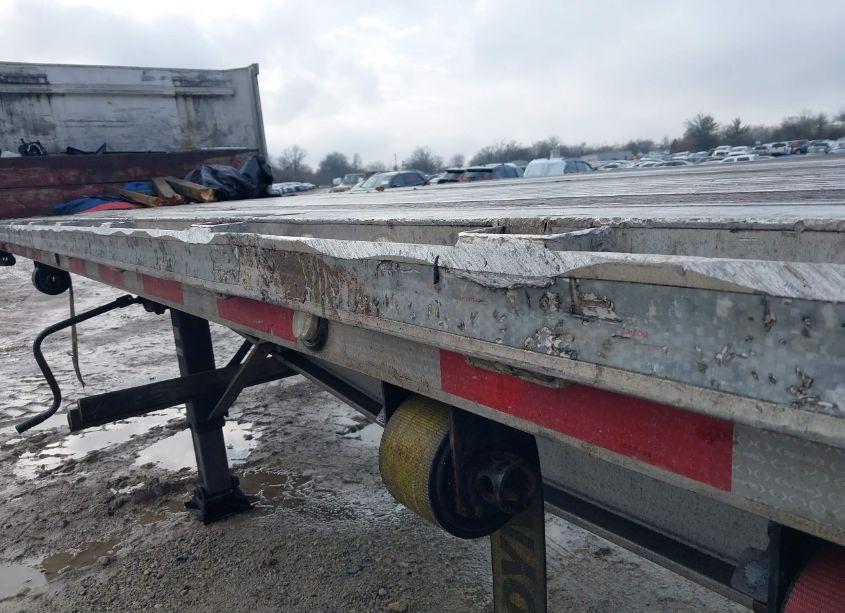 Photo 11 of 2005 Ravens Metal PRODUCTS INC TRAILER (VIN 1R1F1482X5K550529)