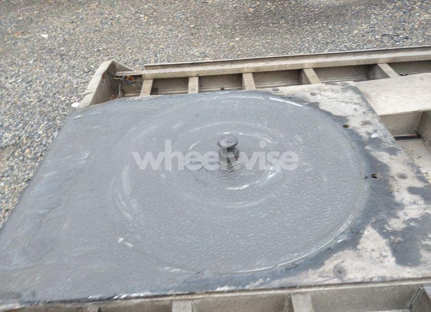 Photo 5 of 2006 Ravens Metal PRODUCTS INC UNKNOWN (VIN 1R1F253256K560767)