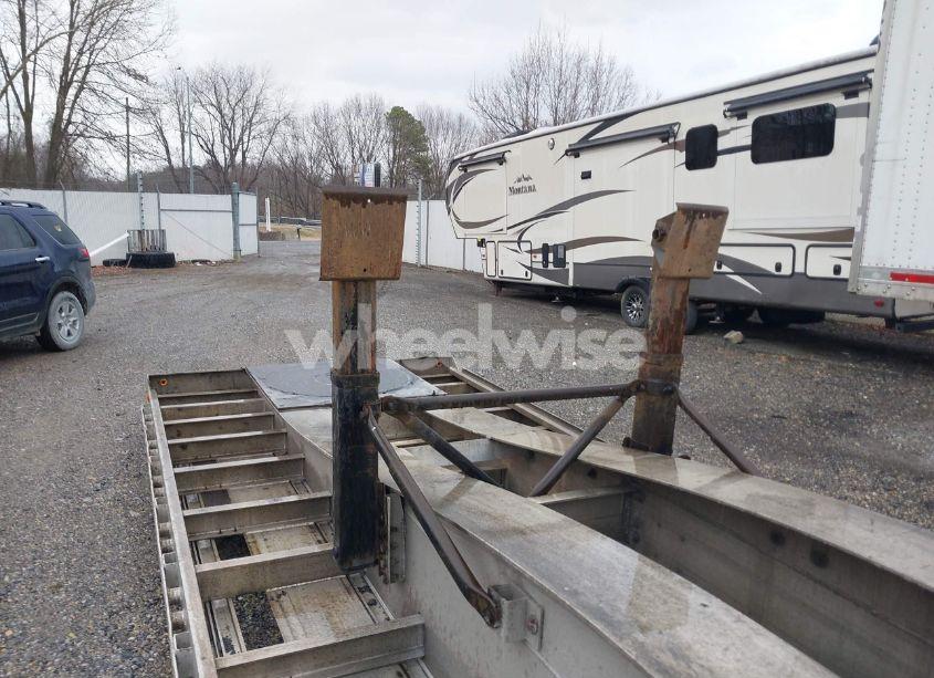 Photo 9 of 2006 Ravens Metal PRODUCTS INC UNKNOWN (VIN 1R1F253256K560767)