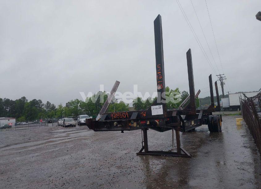 Photo 2 of 1998 Riley Trailer (VIN 1R9AF4222WA262190)