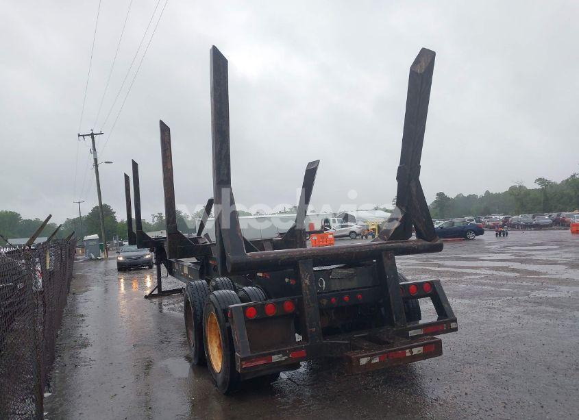 Photo 3 of 1998 Riley Trailer (VIN 1R9AF4222WA262190)