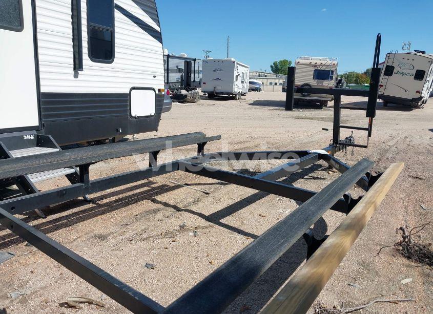 Photo 5 of 2016 Trailer Rons TRAILER PONTOON TRAILER (VIN 1R9BP2010GH751017)