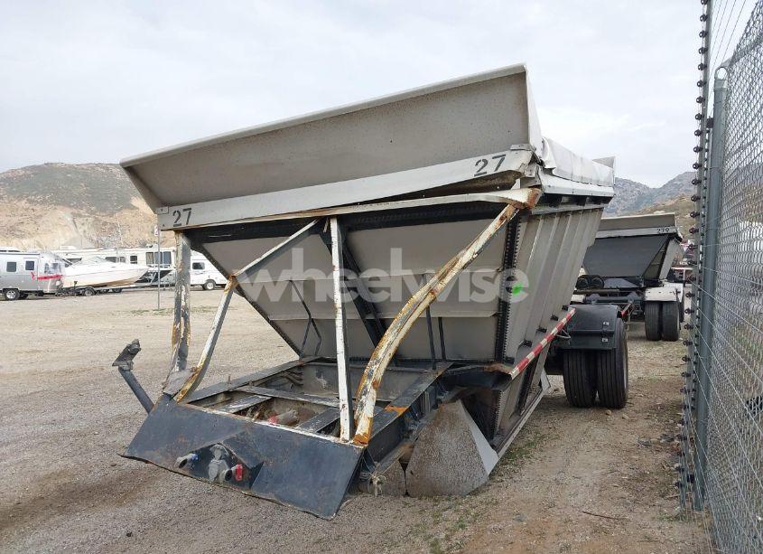 Photo 2 of 1993 Reliance Trailer MFG TRAILER (VIN 1RESD4105PC931084)
