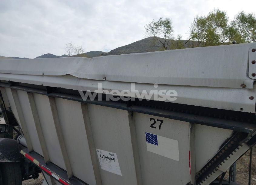 Photo 8 of 1993 Reliance Trailer MFG TRAILER (VIN 1RESD4105PC931084)